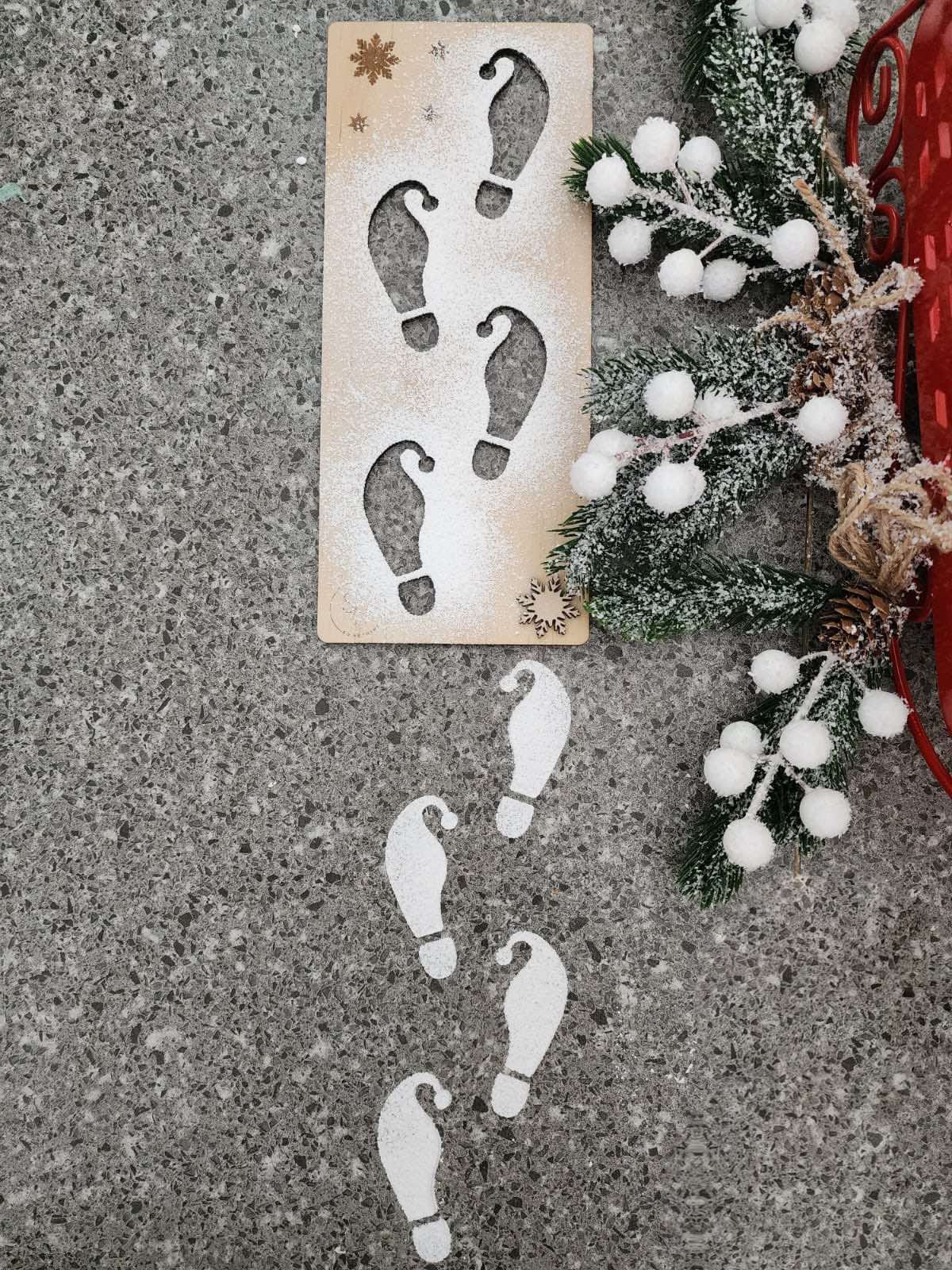 Elf Footprint Stencil