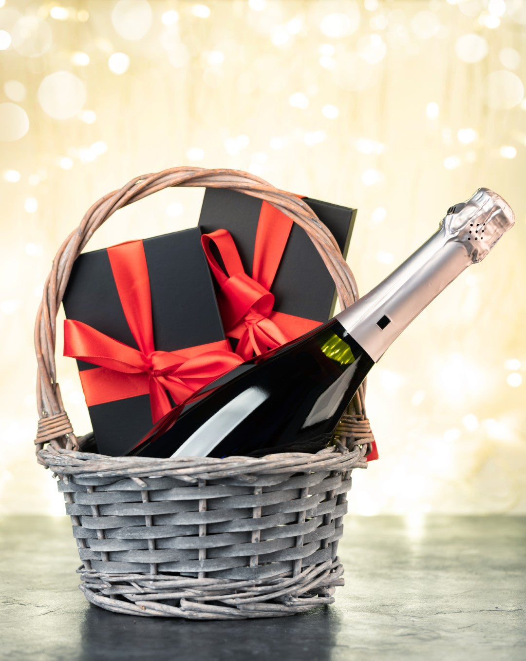 Personalised Gifts & Hampers