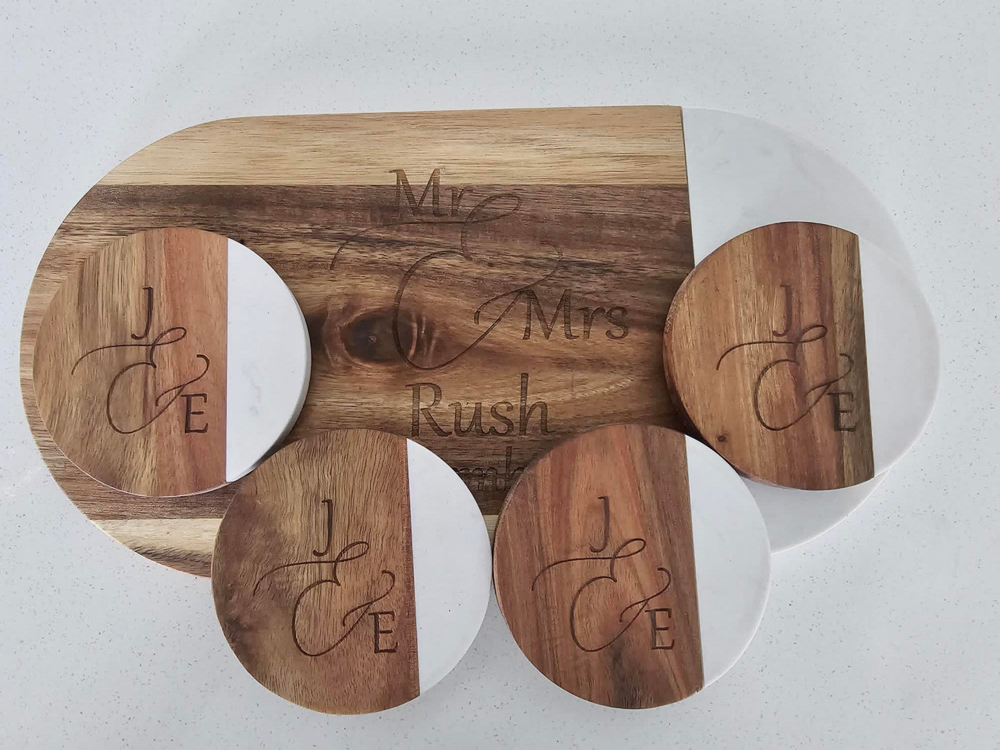 Cheeseboard and Four Piece Coaster Set in Wood and Marble