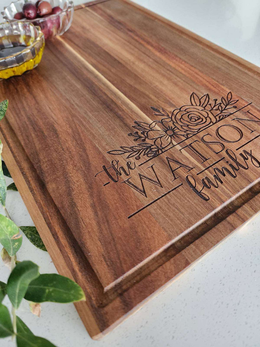 Cheeseboard Rectangle: Family Floral